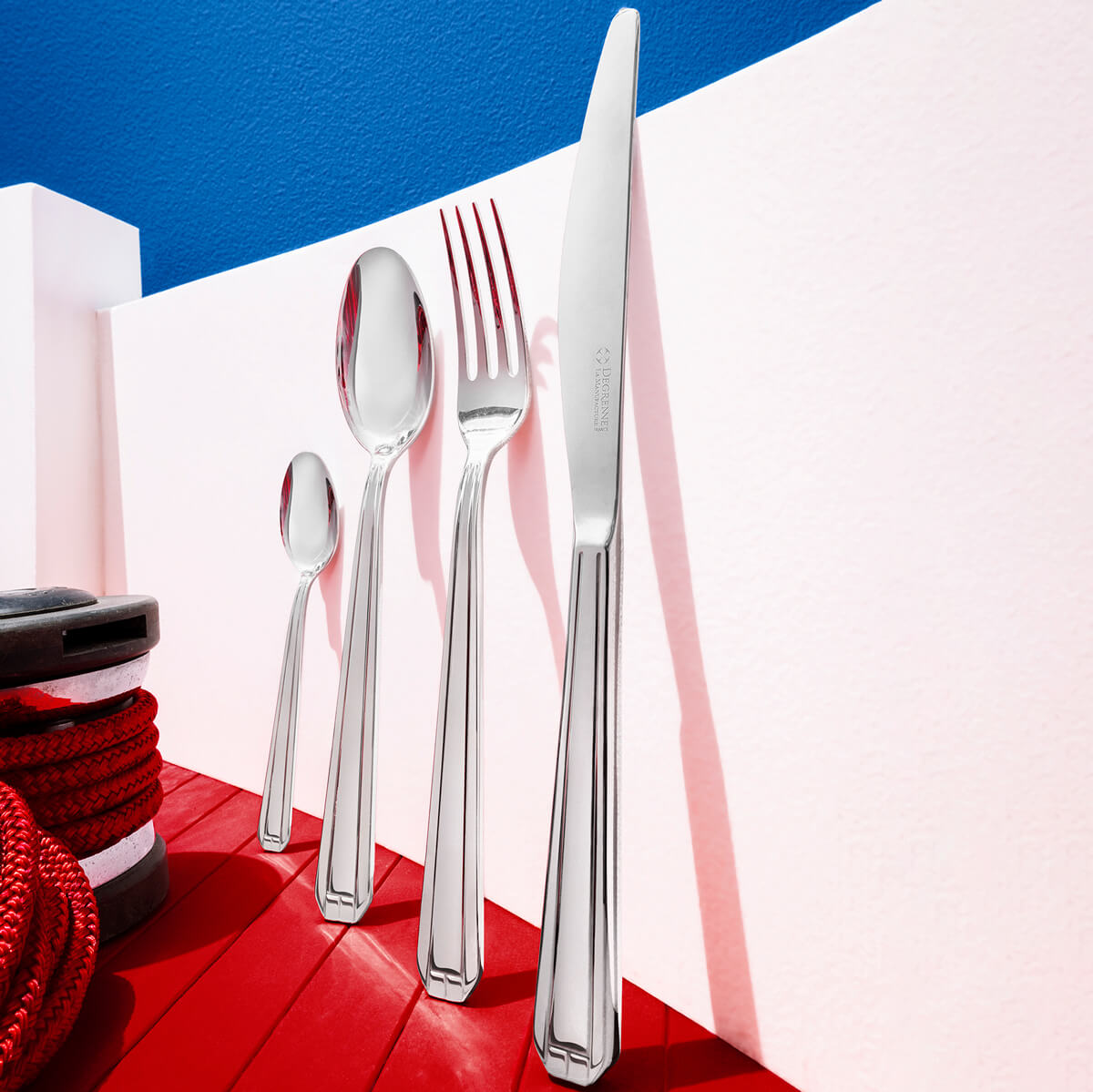 NORMANDY MIROIR Coffret 24 couverts monobloc lame scie