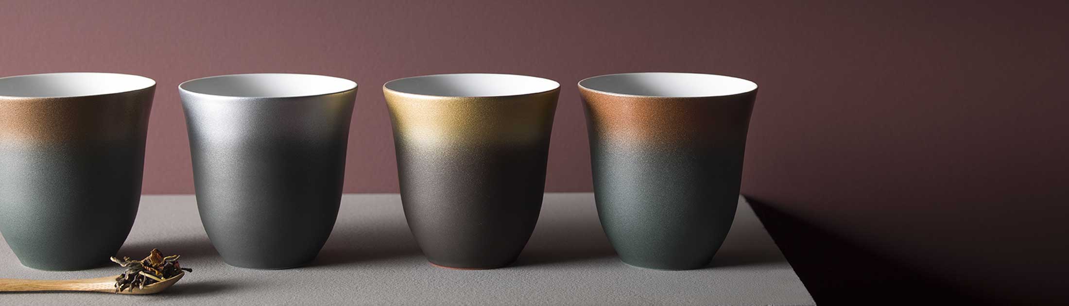 ILLUSIONS RED Mug 25 cl