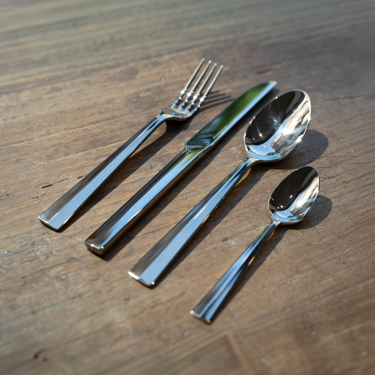 24-Piece Flatware Set