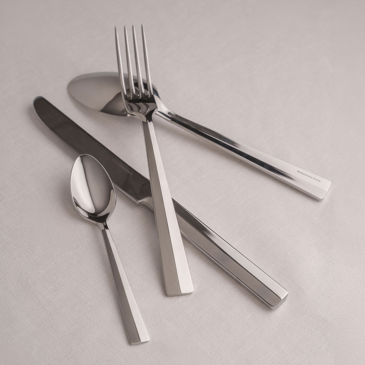 24-Piece Flatware Set