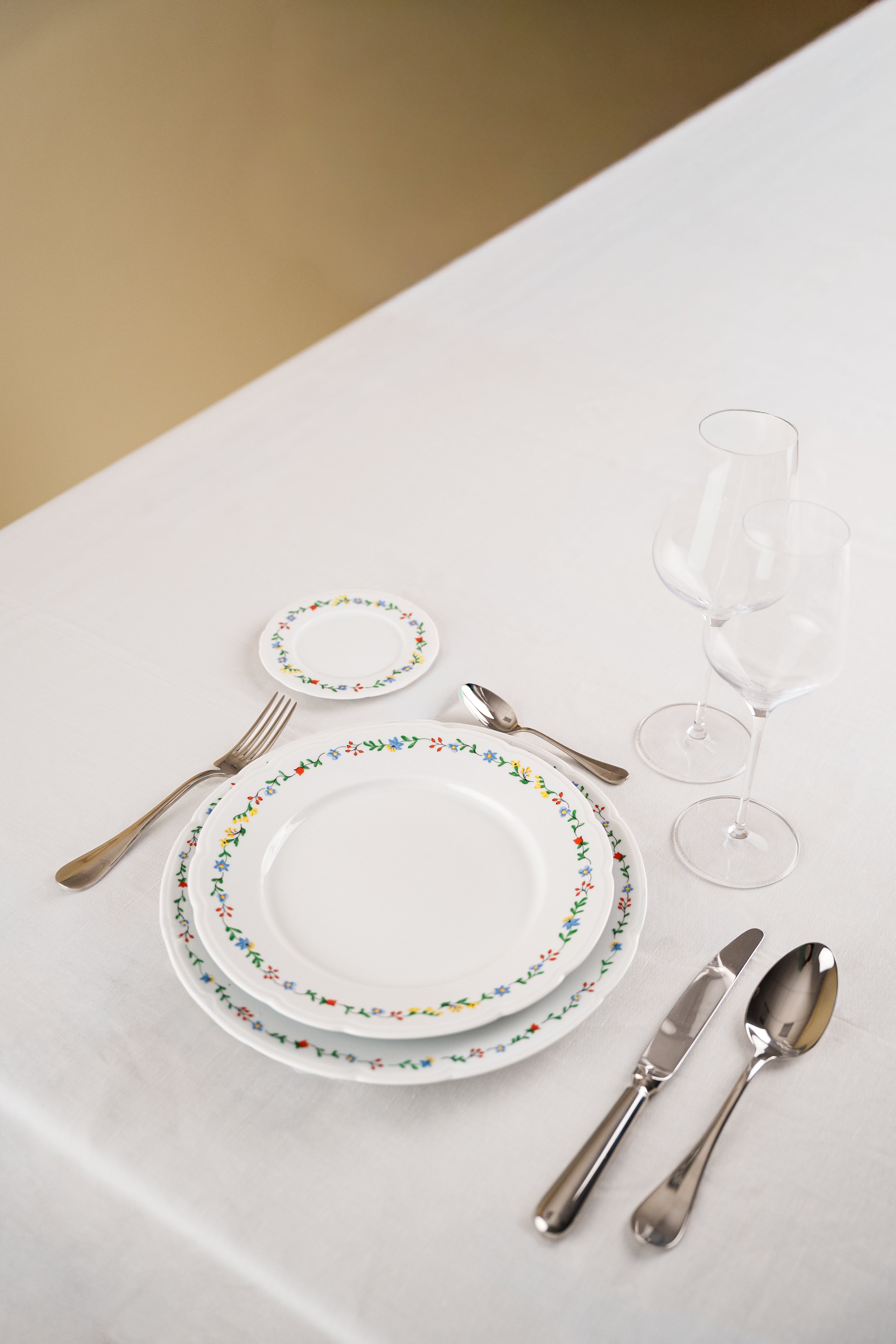 Bread Plate