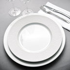 BOREAL SATIN BLANC Assiette de présentation 33 cm
