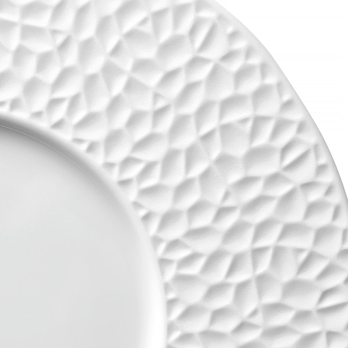 COLLECTION L FRAGMENT WHITE Tea/coffee saucer 15,8 cm