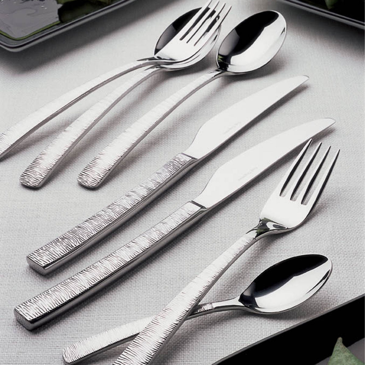 ASTREE CISELE MIRROR FINISH Table / Pasta spoon