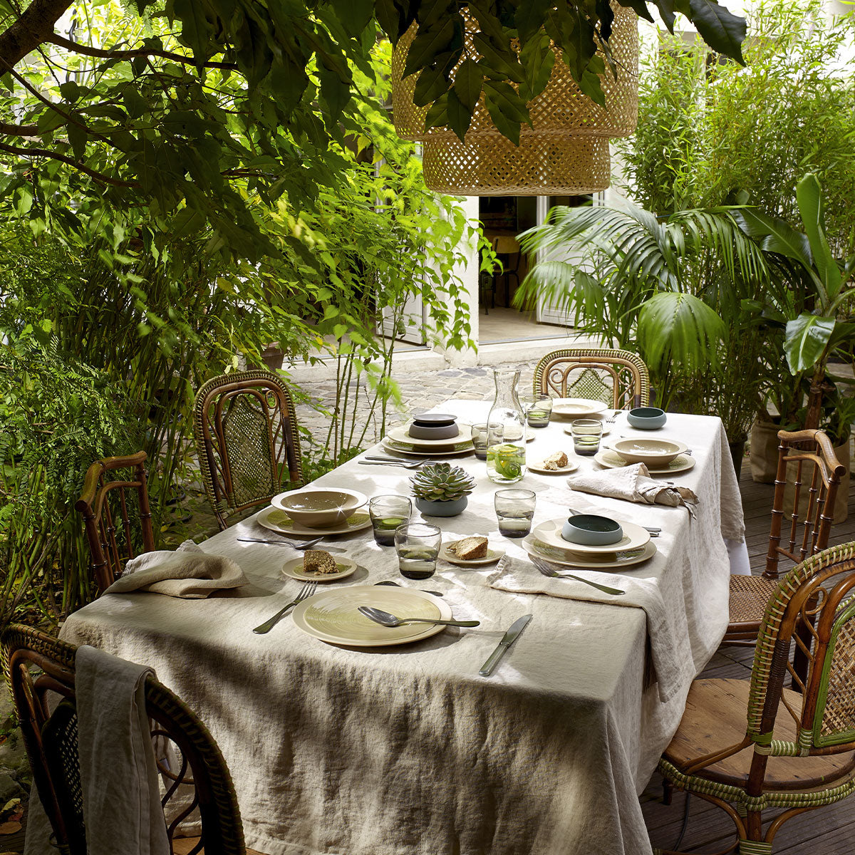 BAHIA BROWN BASALT Bevelled casserole 30 cl