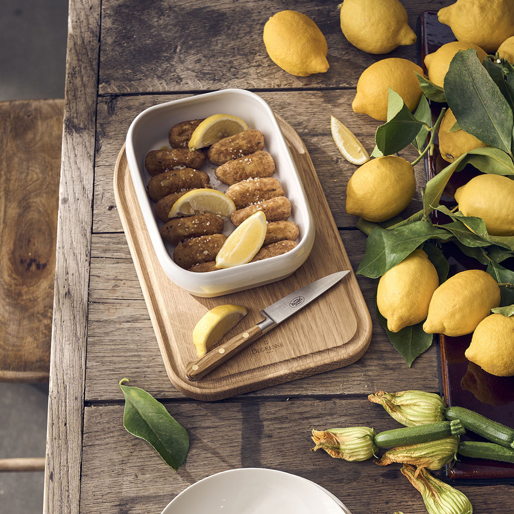 PLANCHES LES ESSENCES Planche à découper en chêne 35 x 21 cm