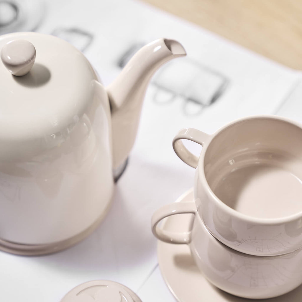 SALAM MONOCHROME Théière 4 tasses cloche rose nude
