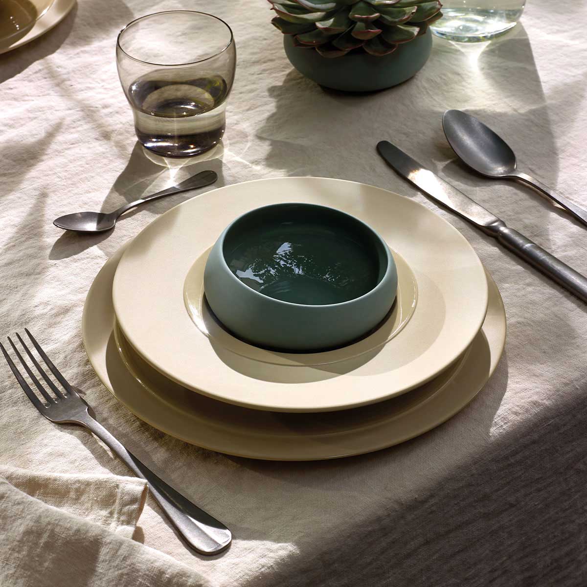 BAHIA GREEN CLAY Bevelled casserole 30 cl