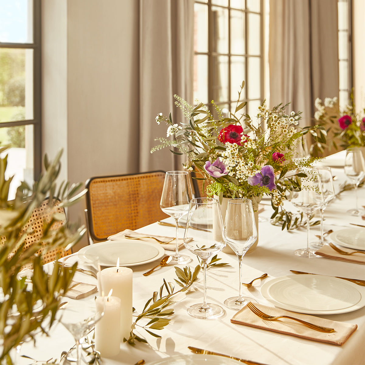 50-Piece Flatware Set