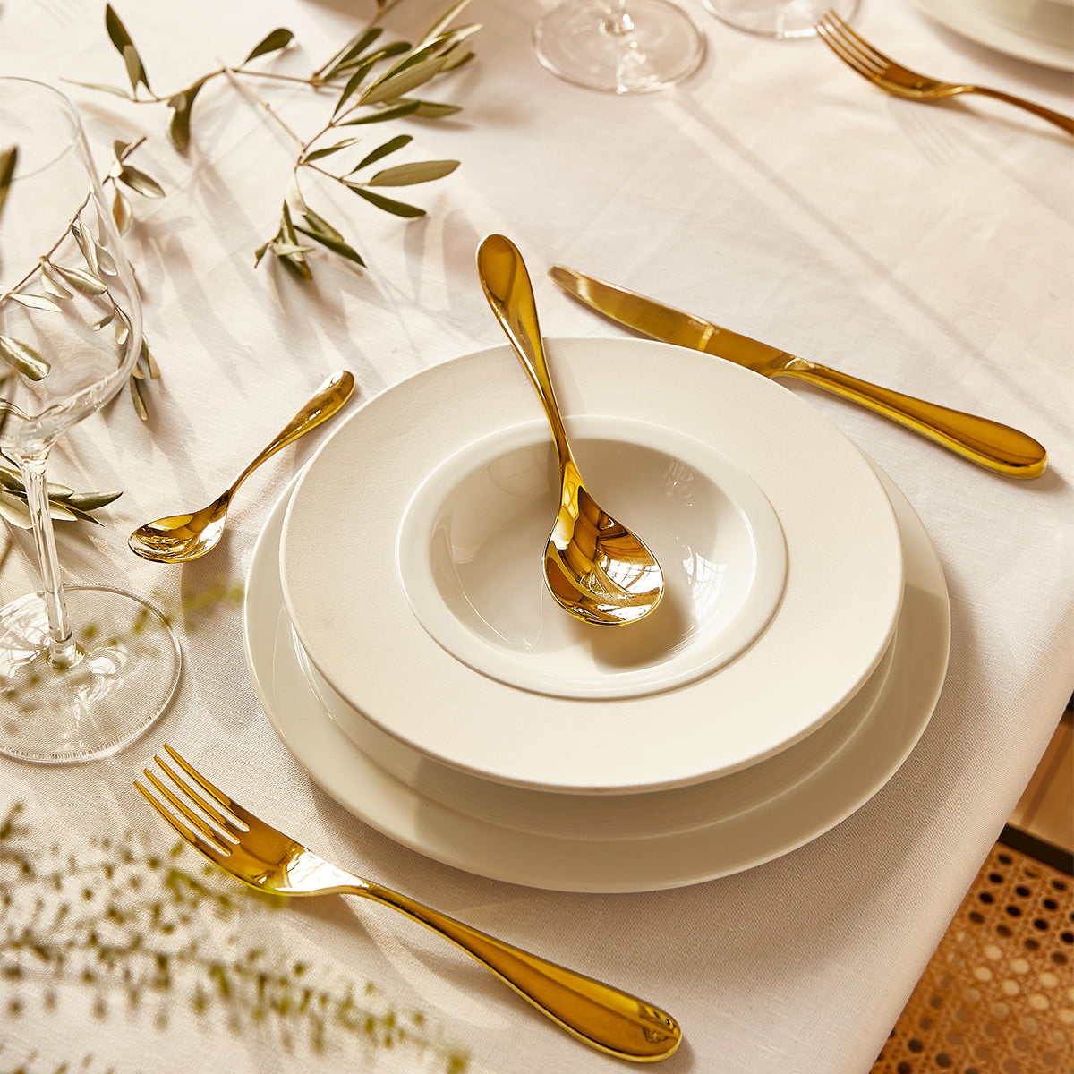 50-Piece Flatware Set