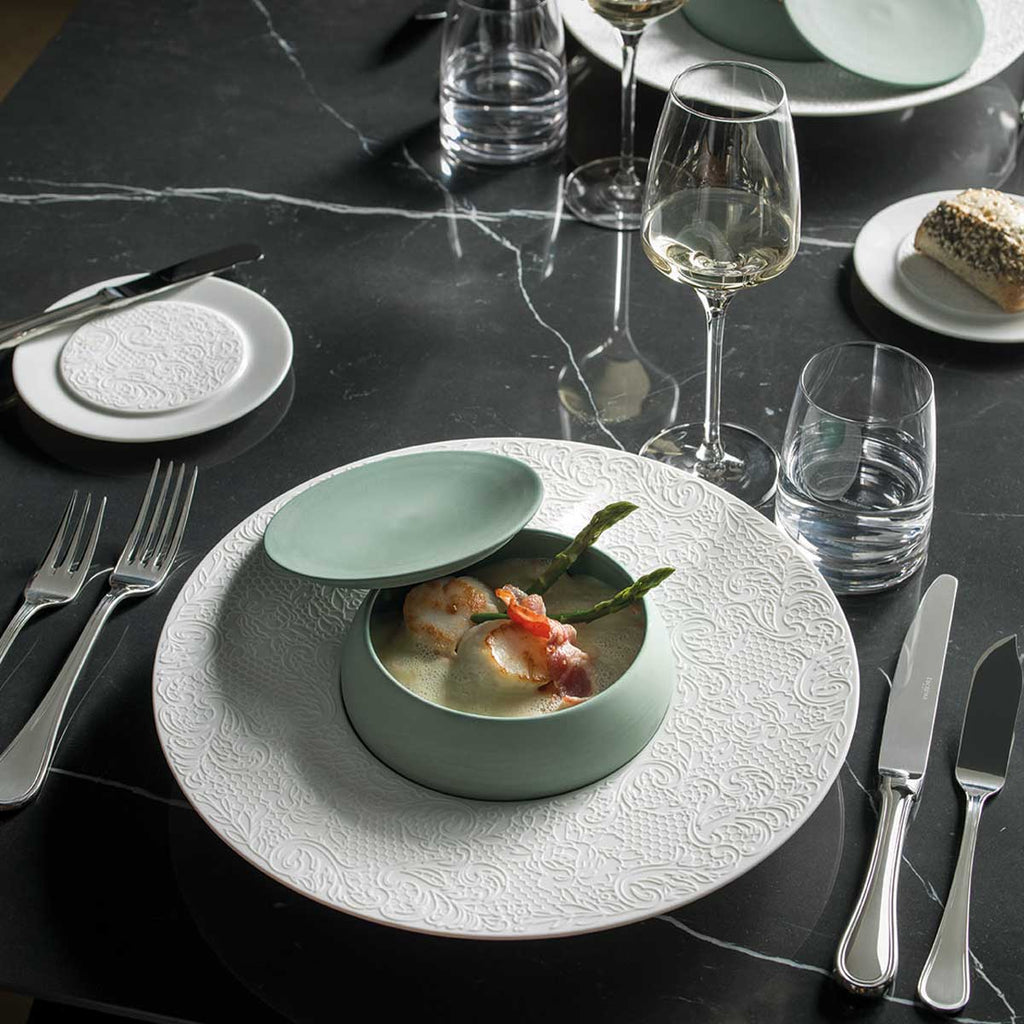124-Piece Flatware Set